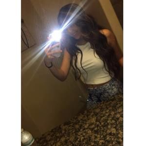 Meet your Posher, Karina